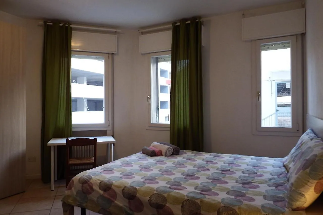 Venice No Stress Apartments 메스트레 0*,  이탈리아